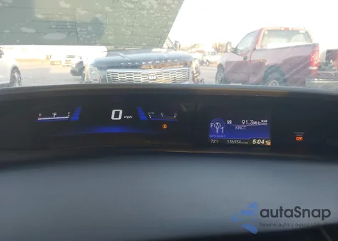 2015 Honda Civic Lx z USA, uszkodzony, nr VIN 19XFB2F53FE077190